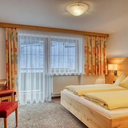 Alpenrose Apartment *