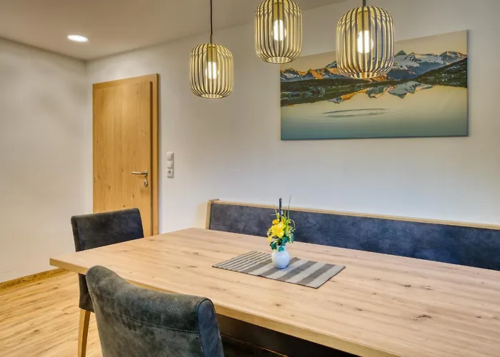 Alpenrose トゥクス