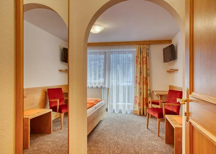 Alpenrose トゥクス